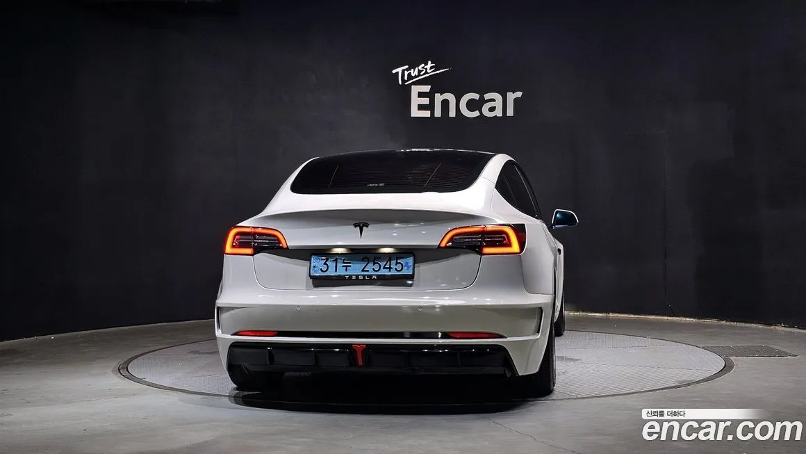 Tesla Model 3 2022 из KR, фото 4