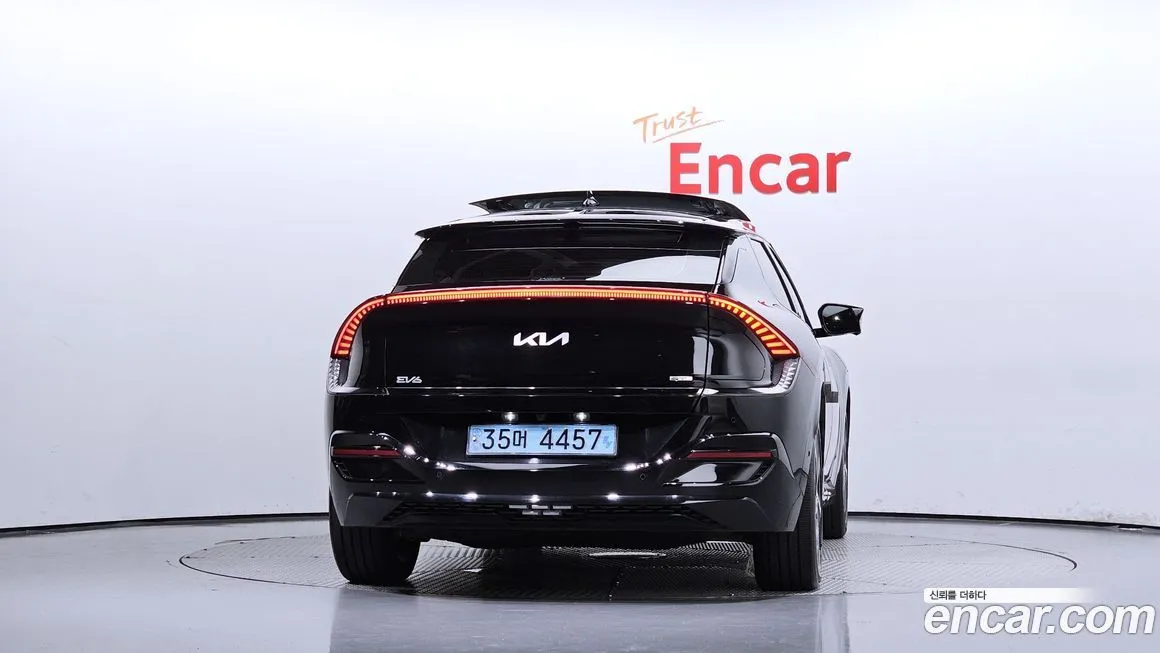 Kia EV6 — фото 4