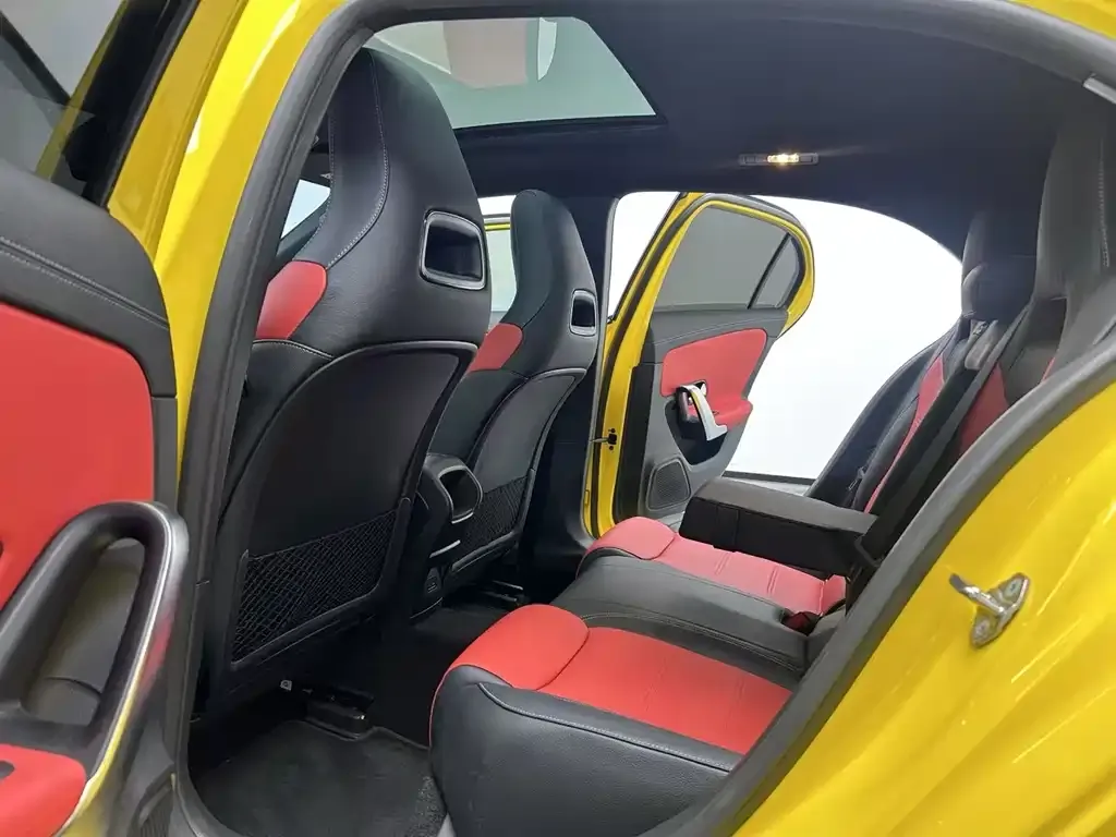 [object Object] A-Class AMG (Import) 2023 из CN, фото 4