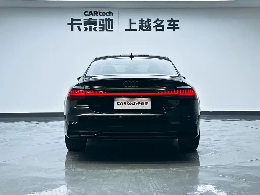 Audi A7L 2022 из CN, фото 5