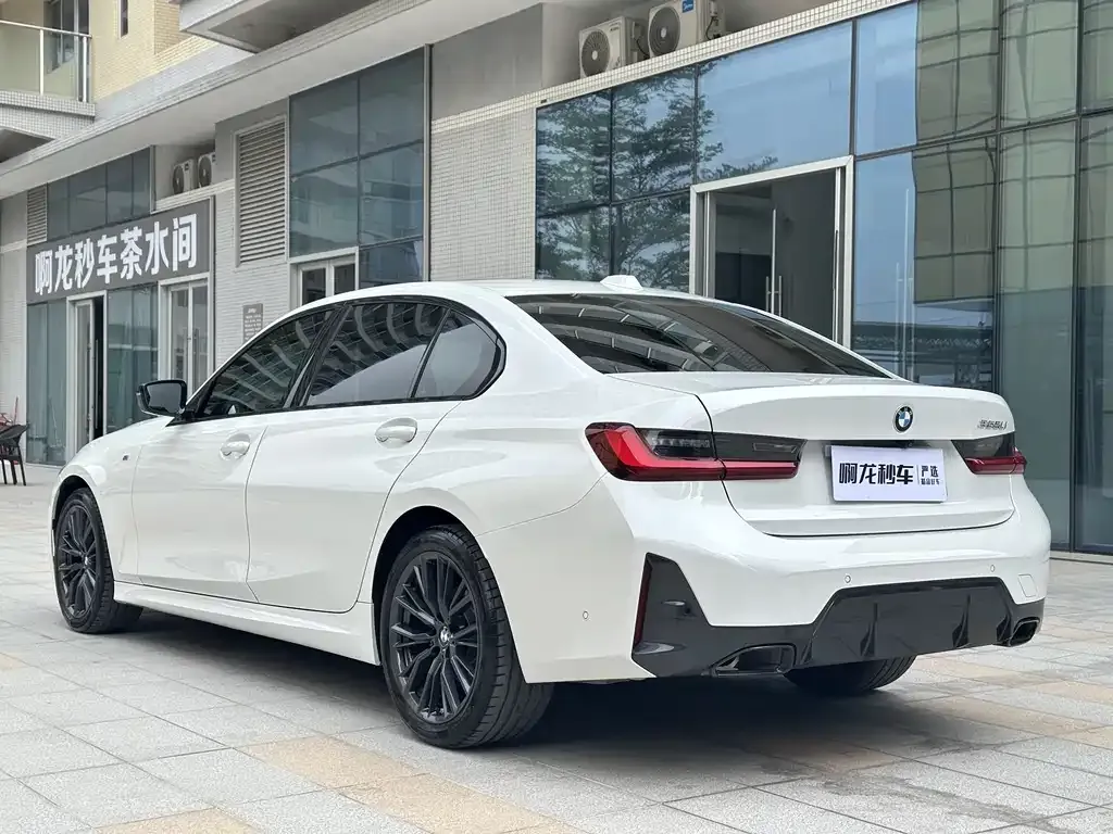 BMW 3 Series 2023 из CN, фото 6