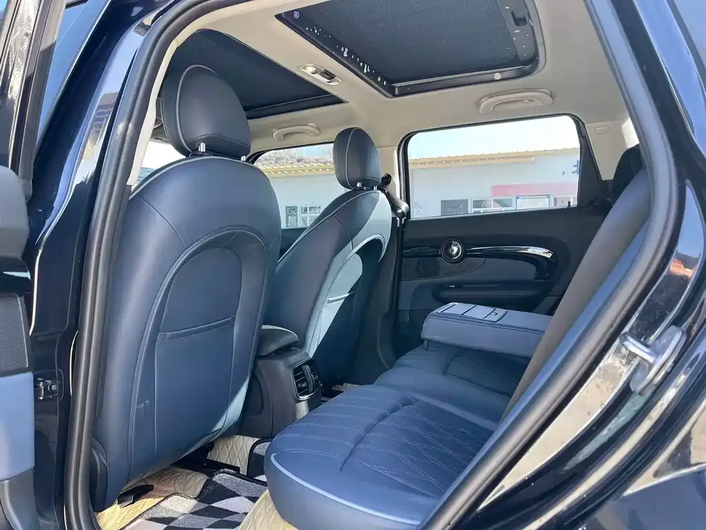 MINI Clubman 2022 из CN, фото 9