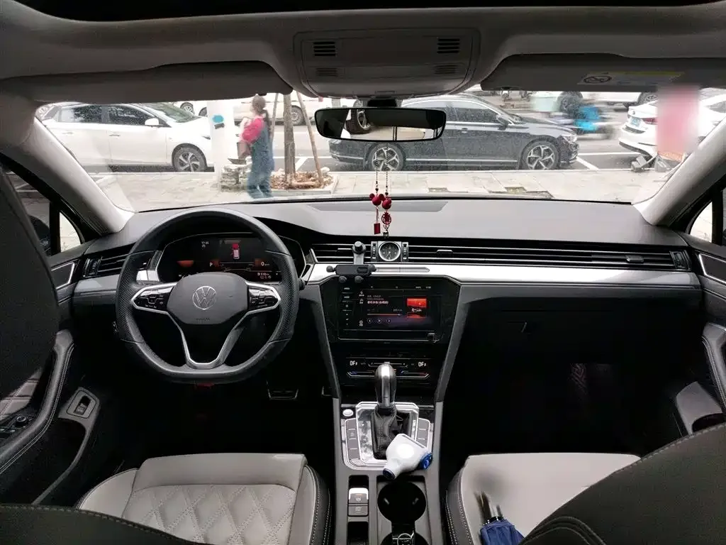 Volkswagen Magotan 2023 из CN, фото 10