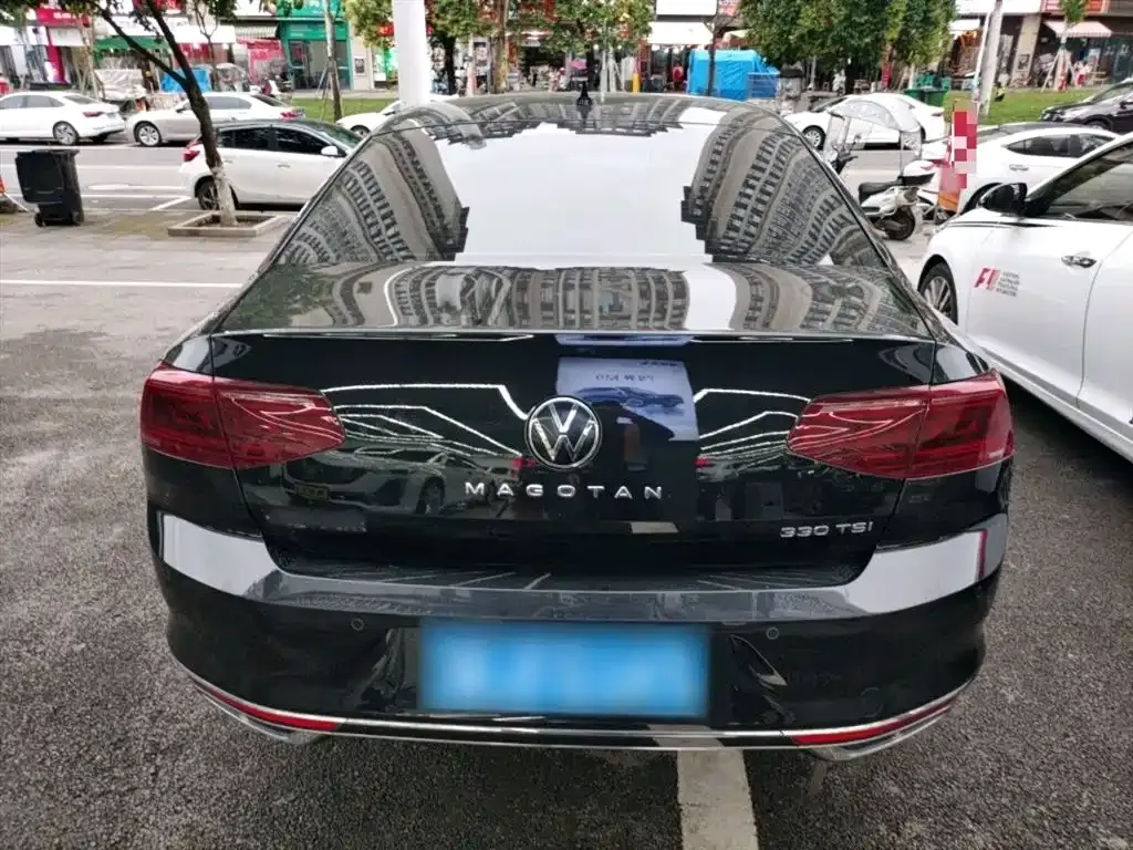 Volkswagen Magotan 2023 из CN, фото 8