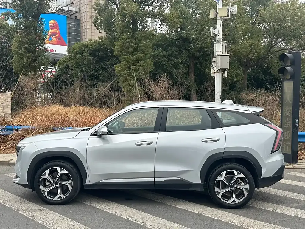 Geely Boyue L 2025 из CN, фото 3