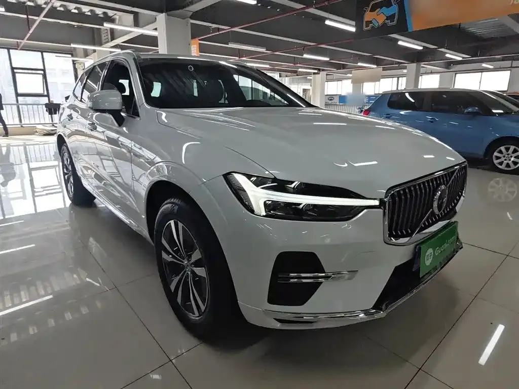 Volvo XC60 2024 из CN, фото 4