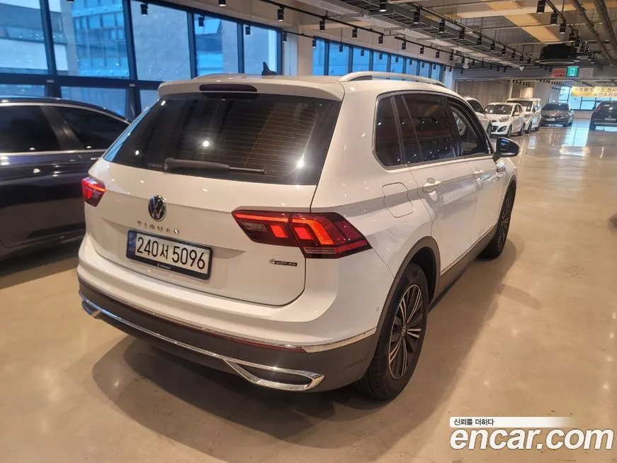 Volkswagen Tiguan 2022 из KR, фото 2