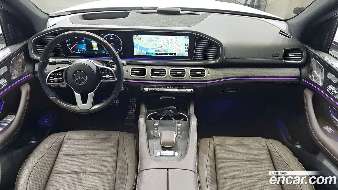 Mercedes-Benz GLS-Class — фото 7