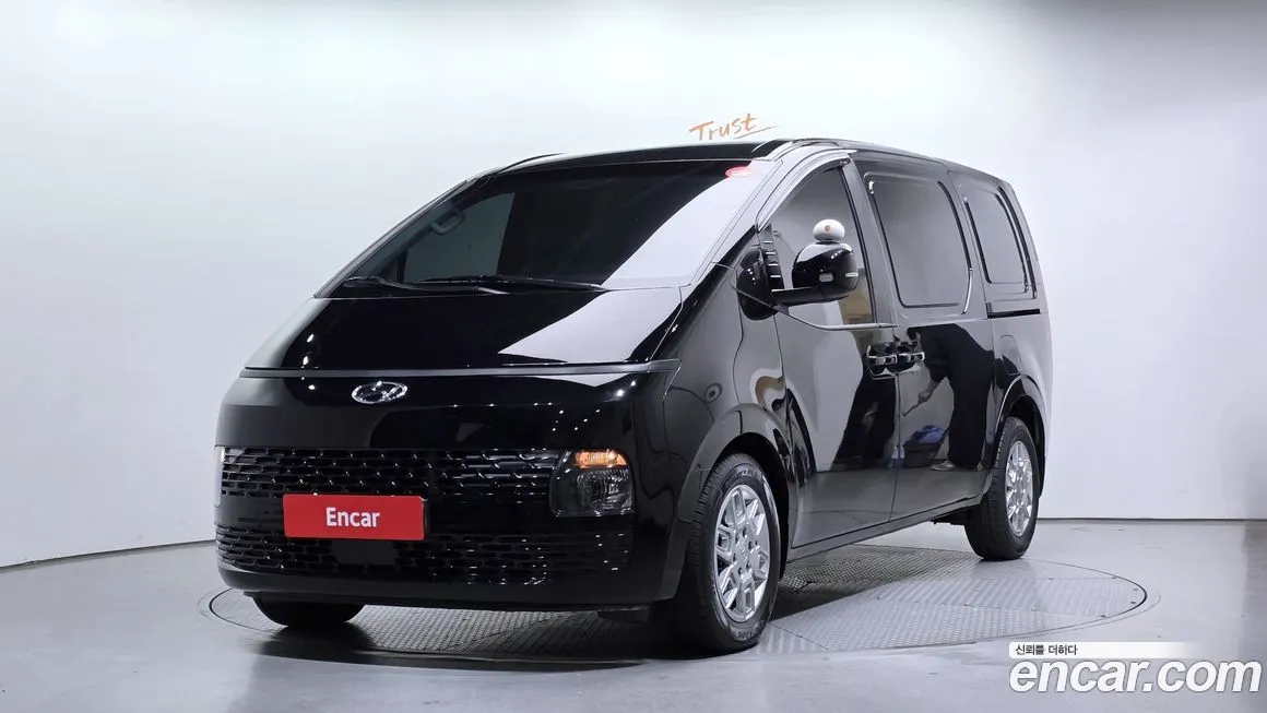 Hyundai Staria 2023 из KR, фото 1