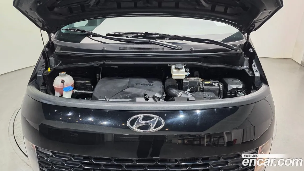Hyundai Staria 2023 из KR, фото 6