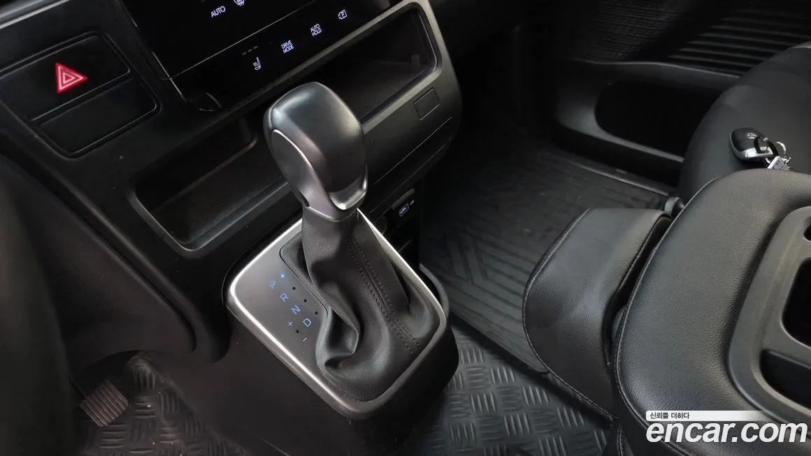 Hyundai Staria 2023 из KR, фото 9