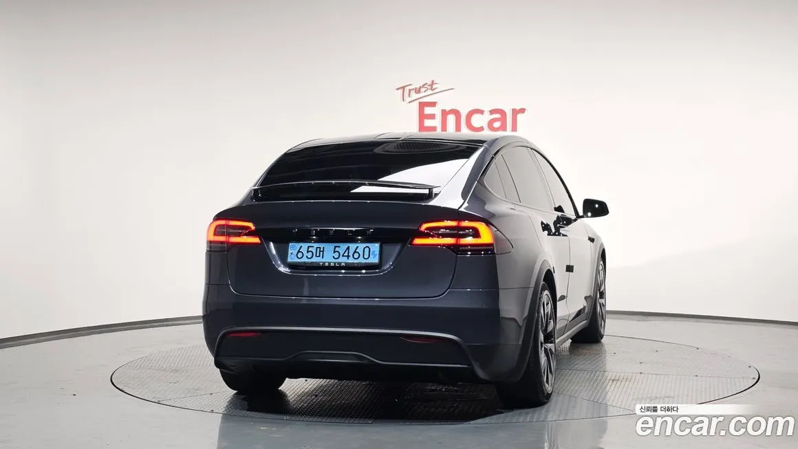 Tesla Model X 2023 из KR, фото 4