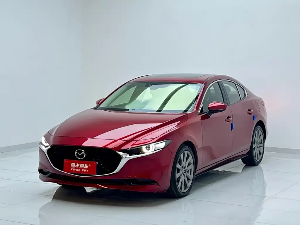 Mazda 3 Axela — фото 1