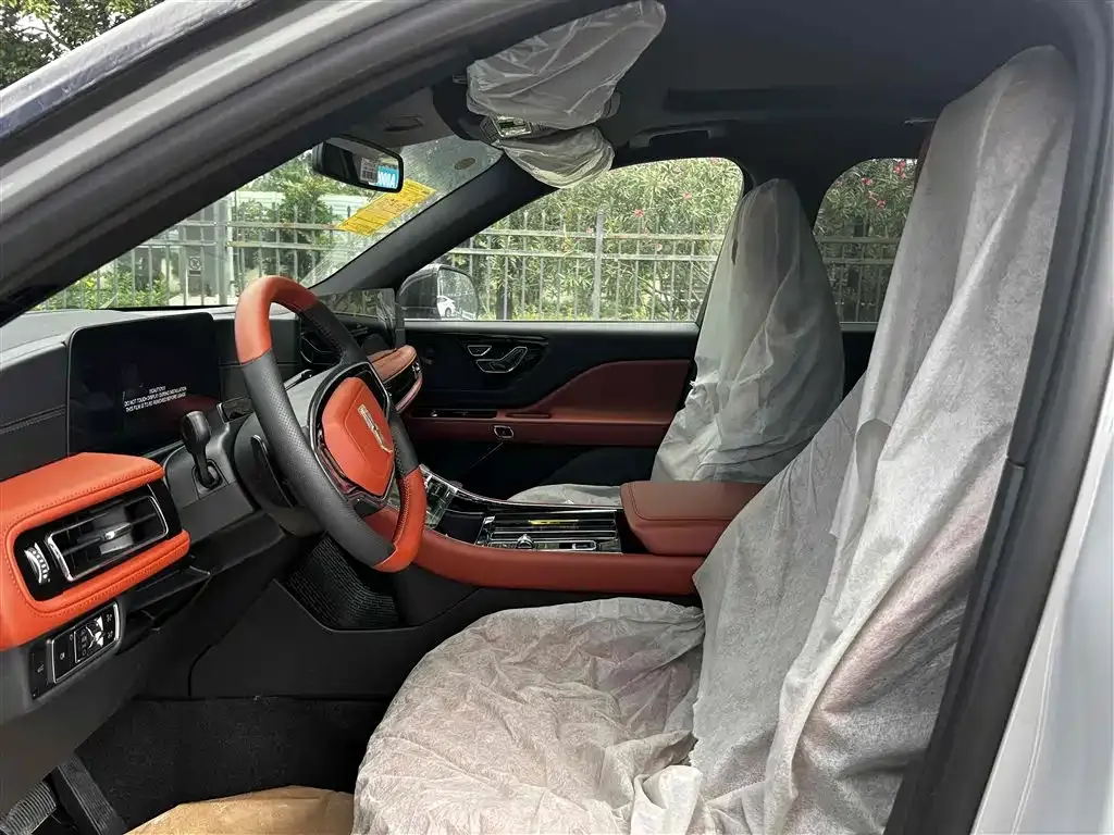 Lincoln Aviator 2025 из CN, фото 5