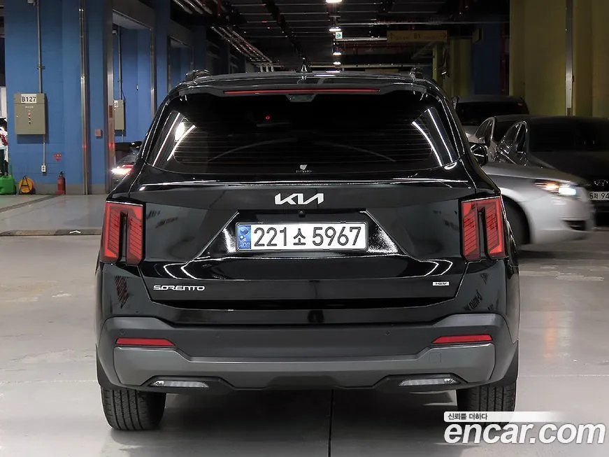 Kia Sorento — фото 3