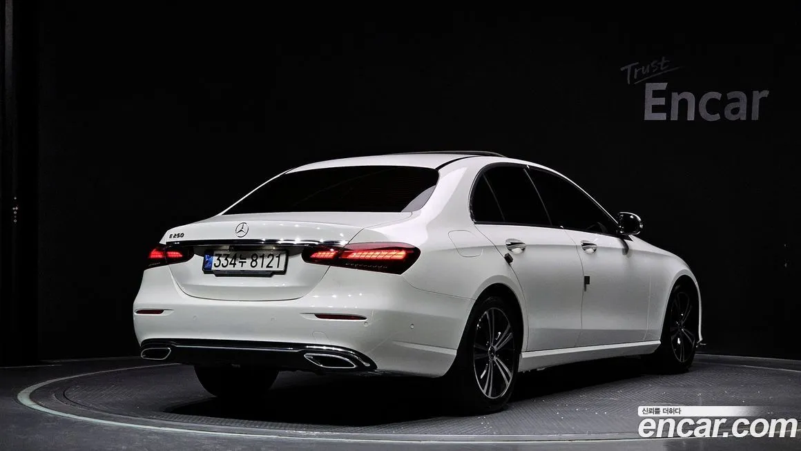 Mercedes-Benz E-Class 2021 из KR, фото 2