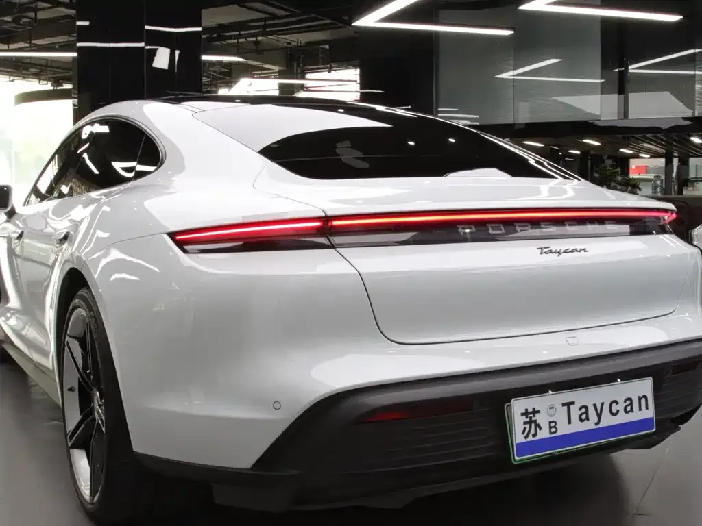 Porsche Taycan 2023 из CN, фото 4