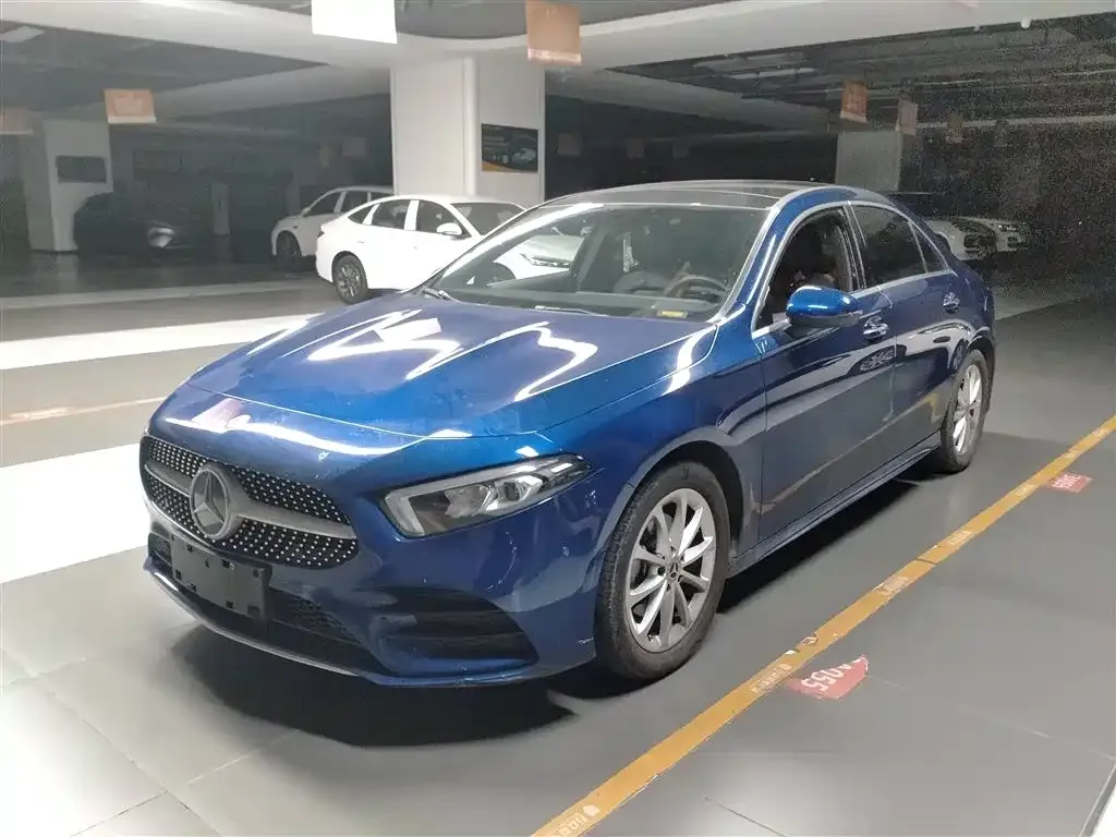 Mercedes-Benz A-Class 2023 из CN, фото 1