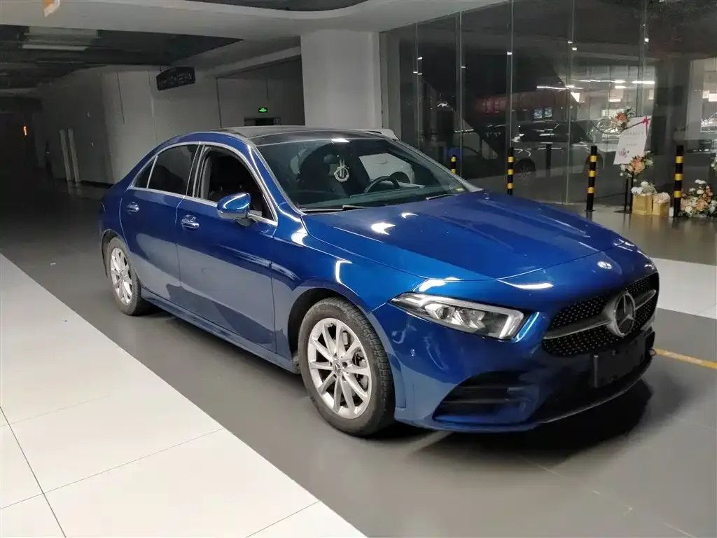 Mercedes-Benz A-Class 2023 из CN, фото 4