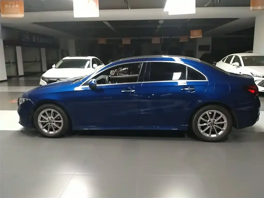 Mercedes-Benz A-Class 2023 из CN, фото 5