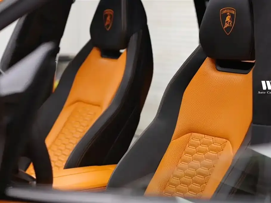 Lamborghini Urus 2021 из CN, фото 4