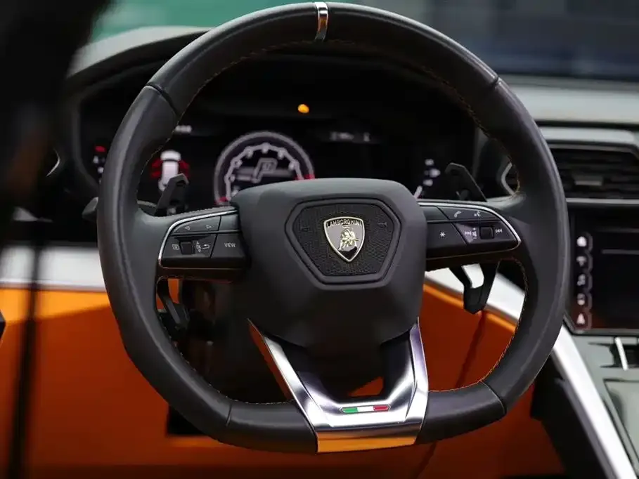 Lamborghini Urus 2021 из CN, фото 7