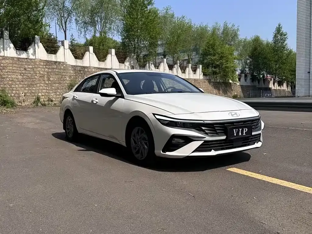 Hyundai Elantra 2024 из CN, фото 3