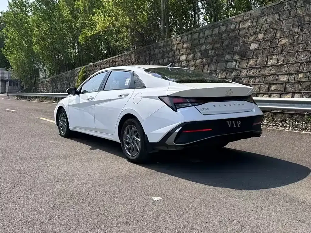Hyundai Elantra 2024 из CN, фото 7