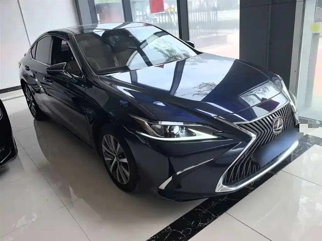 Lexus ES 2021 из CN, фото 4