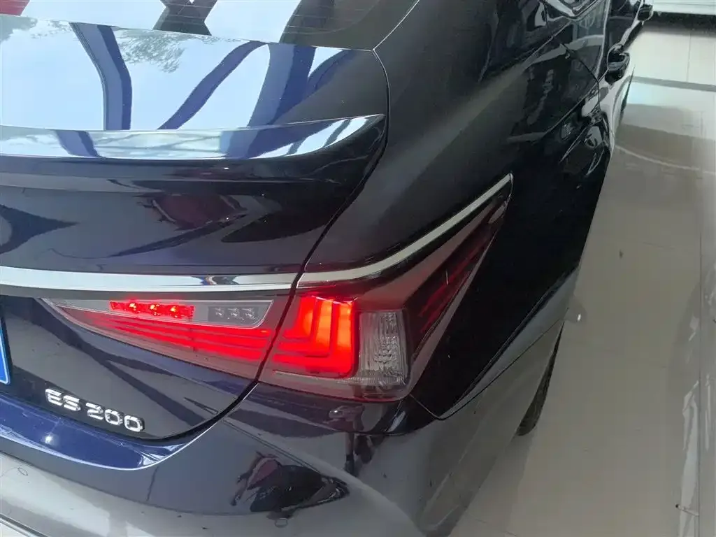 Lexus ES 2021 из CN, фото 8
