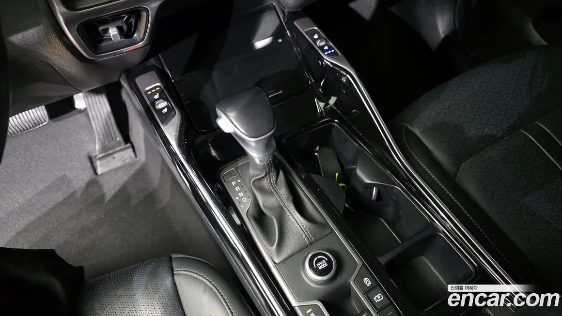 Kia Sorento — фото 9