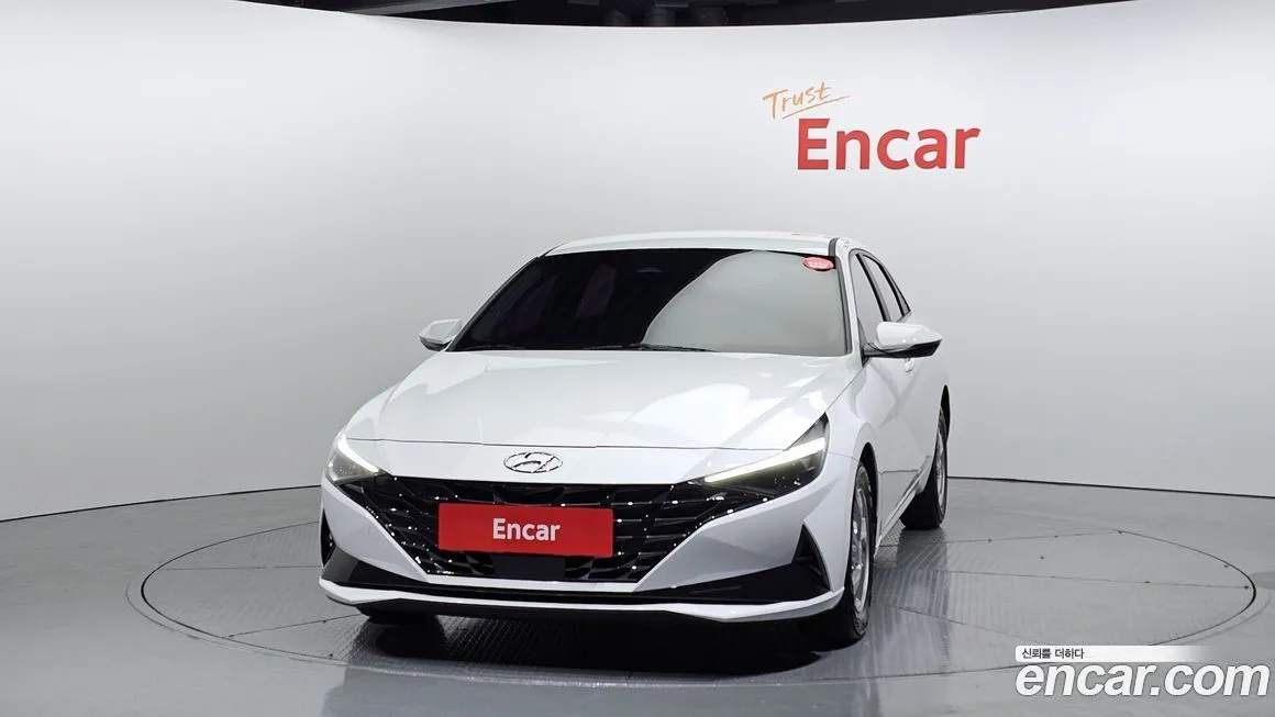 Hyundai AVANTE — фото 3