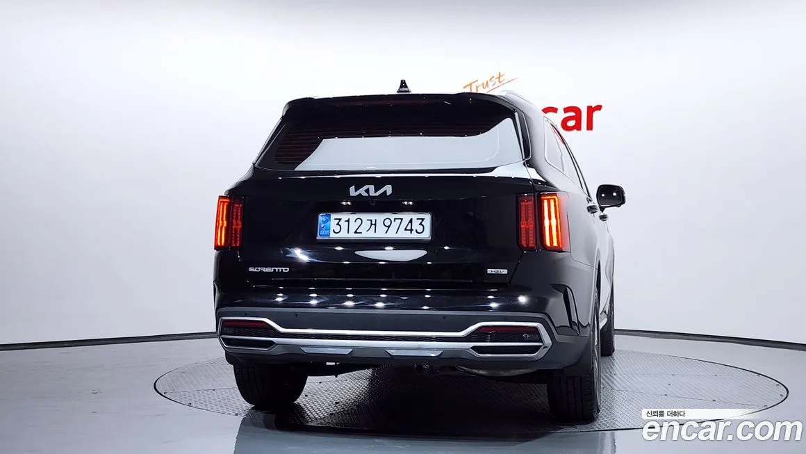 Kia Sorento — фото 4