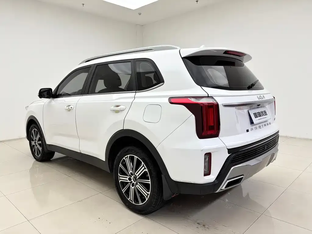 Kia Sportage 2022 из CN, фото 6