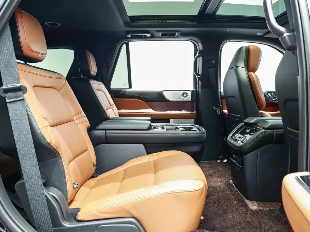 Lincoln Navigator 2022 из CN, фото 5