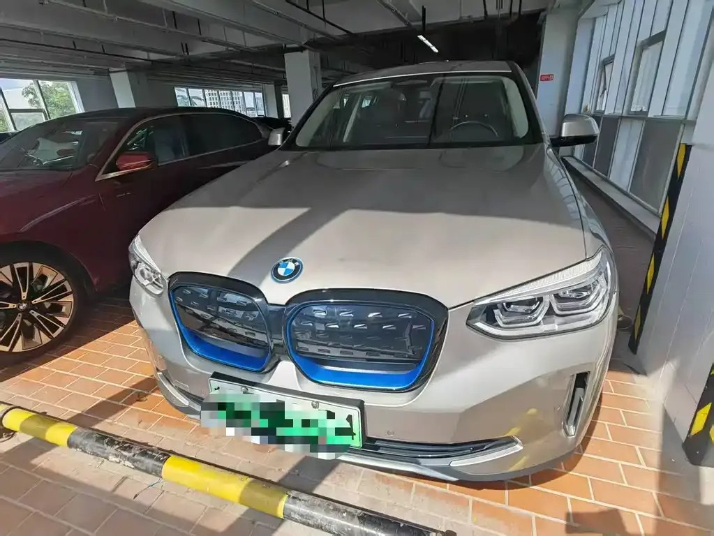 BMW iX3 2021 из CN, фото 2