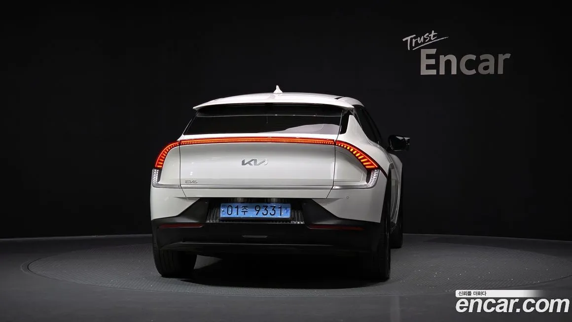 Kia EV6 — фото 4