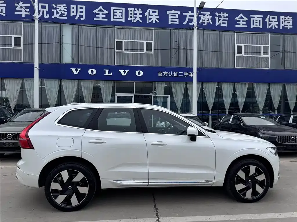 [object Object] XC60 PHEV 2024 из CN, фото 3