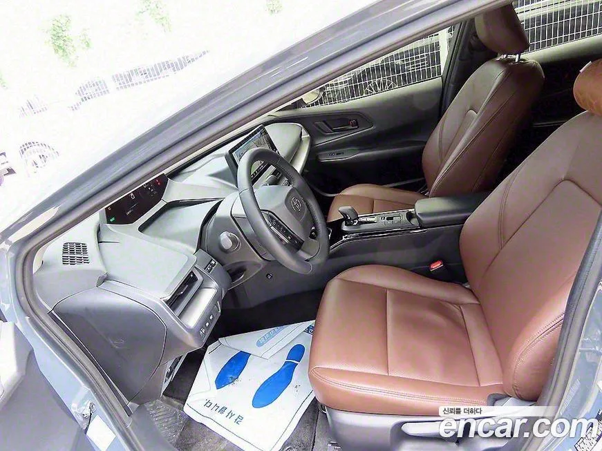 Toyota Prius 2024 из KR, фото 5