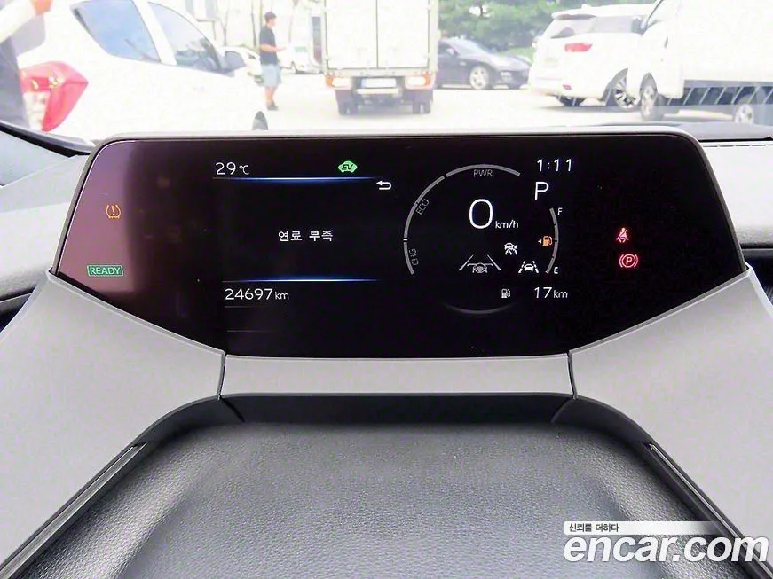 Toyota Prius 2024 из KR, фото 9