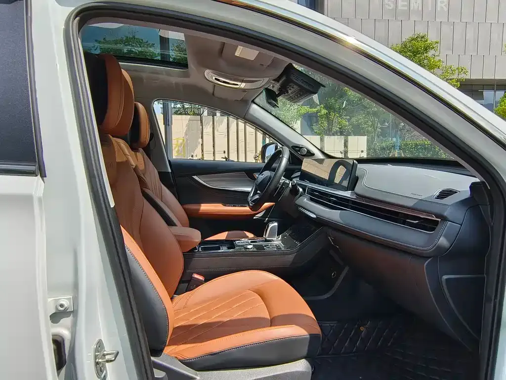 Chery Tiggo 8 PLUS — фото 8