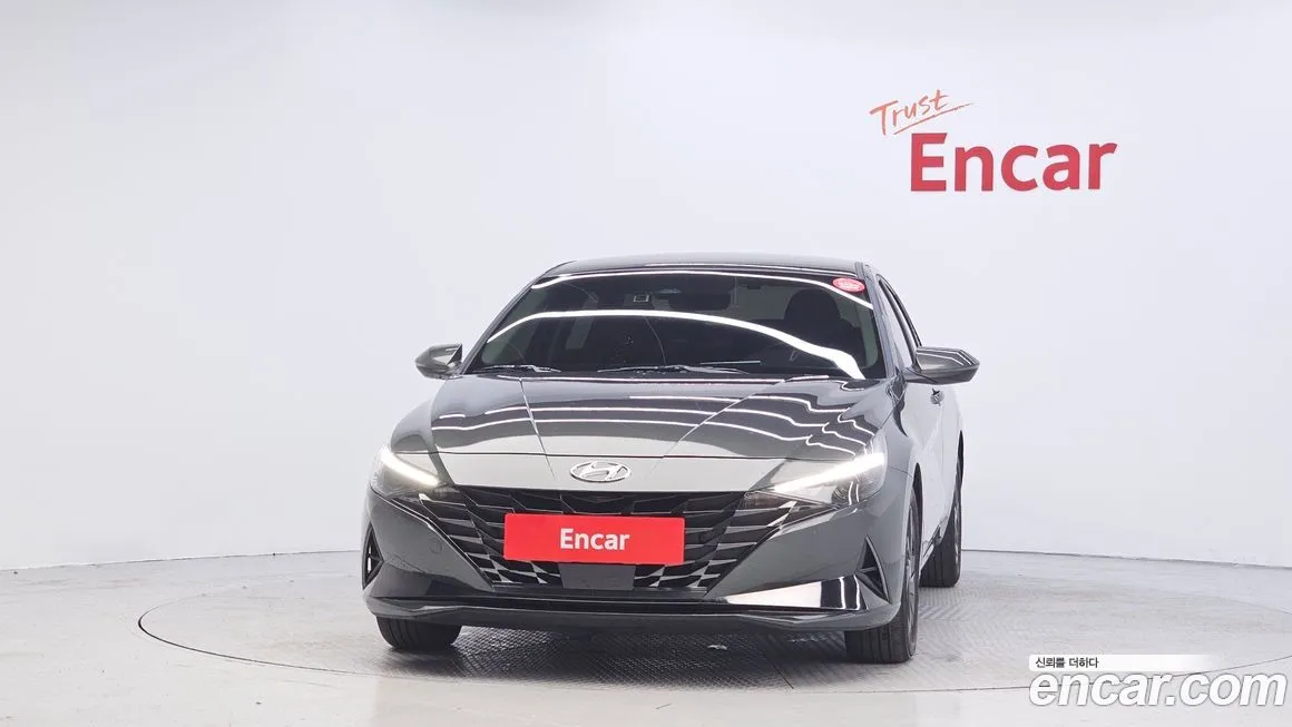 Hyundai AVANTE — фото 3