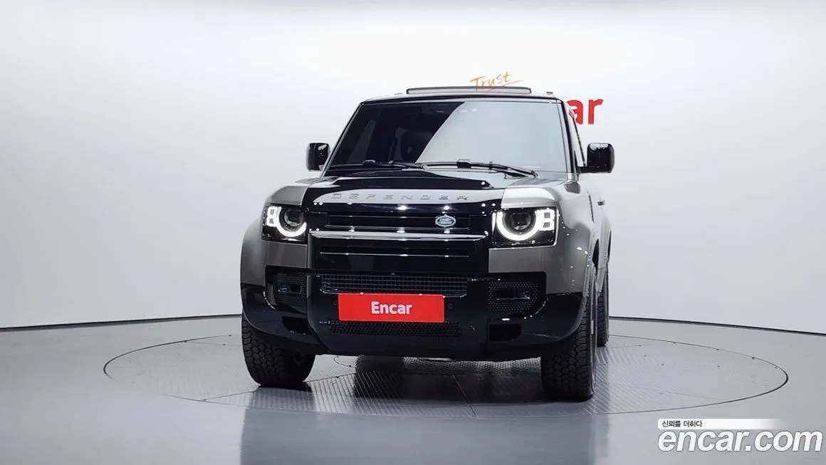 Land Rover Defender 2024 из KR, фото 3
