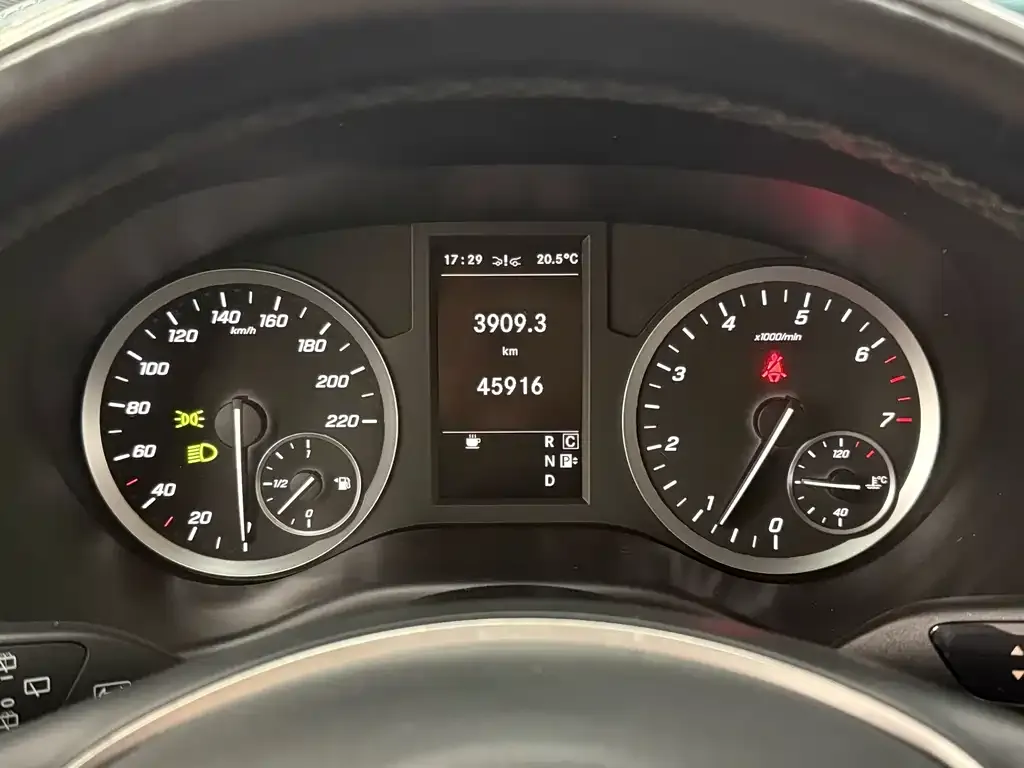 Mercedes-Benz Vito 2022 из CN, фото 6