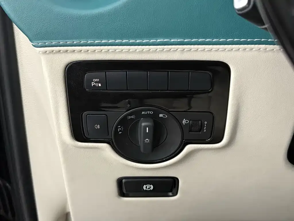 Mercedes-Benz Vito 2022 из CN, фото 8