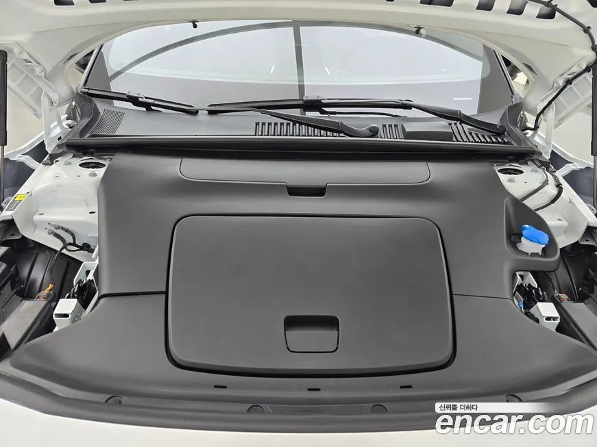 Volvo EX30 2024 из KR, фото 6