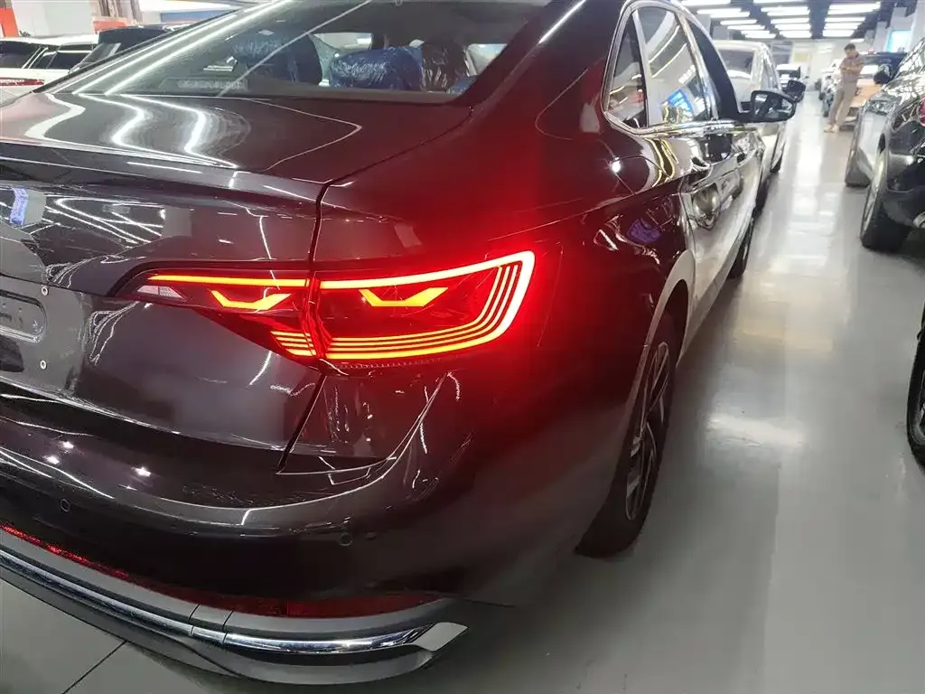 Volkswagen Sagitar 2025 из CN, фото 8