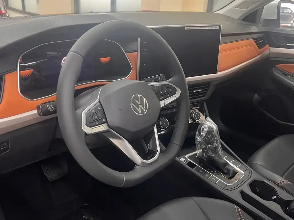 Volkswagen Bora 2025 из CN, фото 4