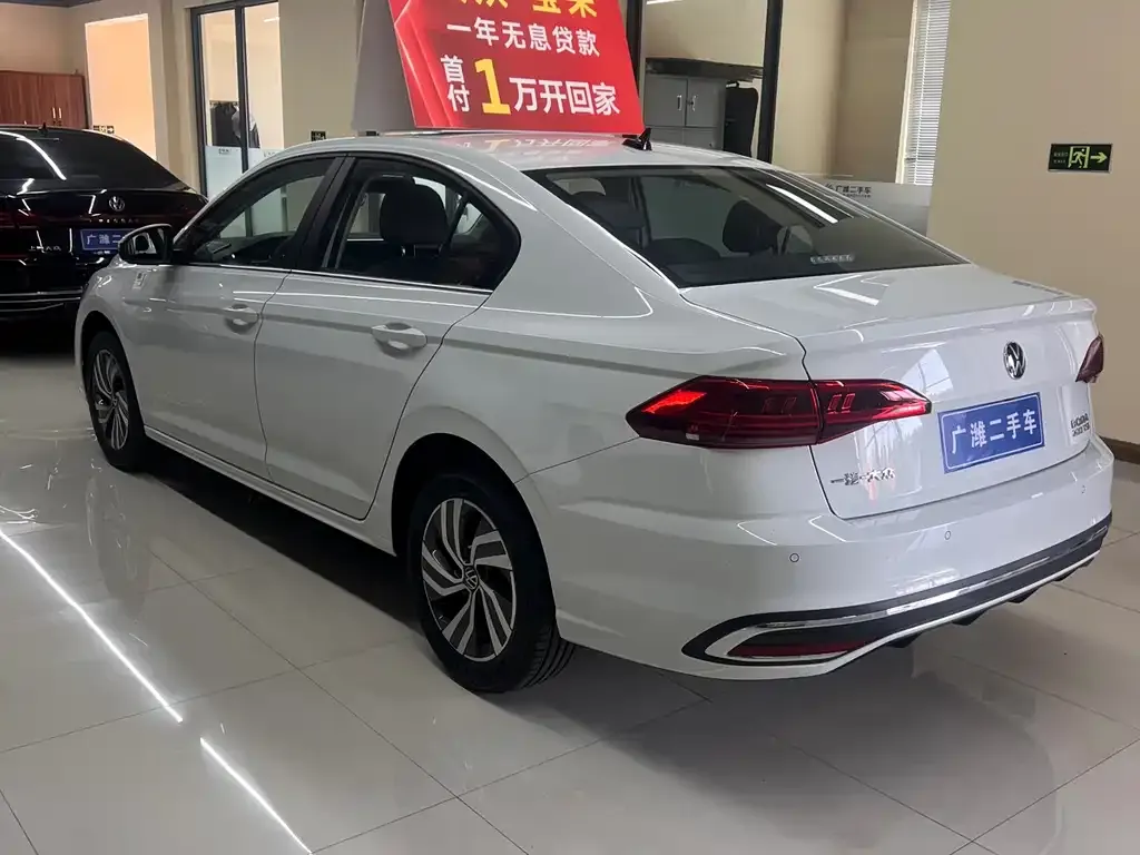 Volkswagen Bora 2025 из CN, фото 8