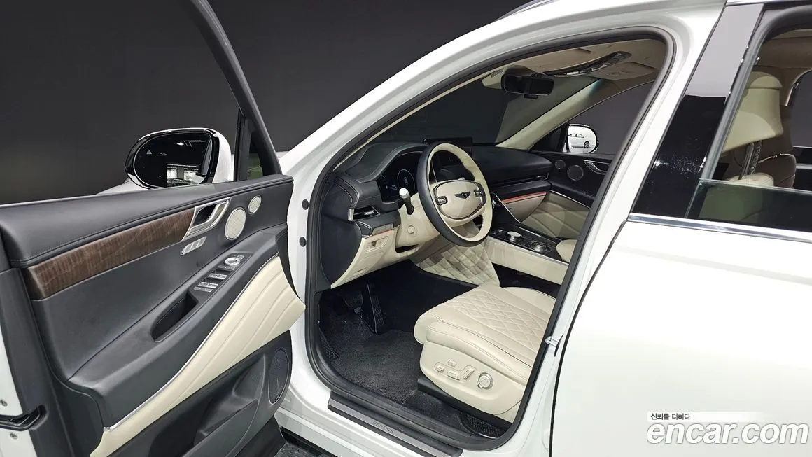 Genesis GV80 — фото 10
